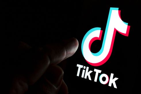 3 Hal soal Kepala Dusun Joget TikTok di Atas Meja Kades, Diprotes Warga hingga Dirumahkan Selama Tiga Bulan