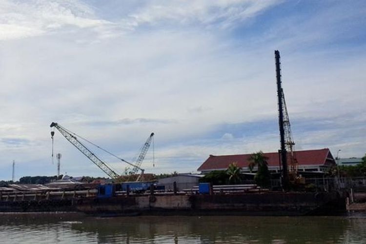 Pembangunan dermaga baru pelabuhan Tunontaka di wialayah perbatasan Kabupaten Nunukan. Pelindo mentargetkan Bulan Desember 2017 pelabuhan sudah bisa difungsikan melayani penumpang dari Malaysia yang mayoritas merupakan TKI.