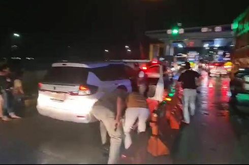 3 Pembobol Alfamart Indomaret Ditangkap di Gerbang Tol Pekanbaru-Dumai, Polisi Lepas 8 Tembakan 