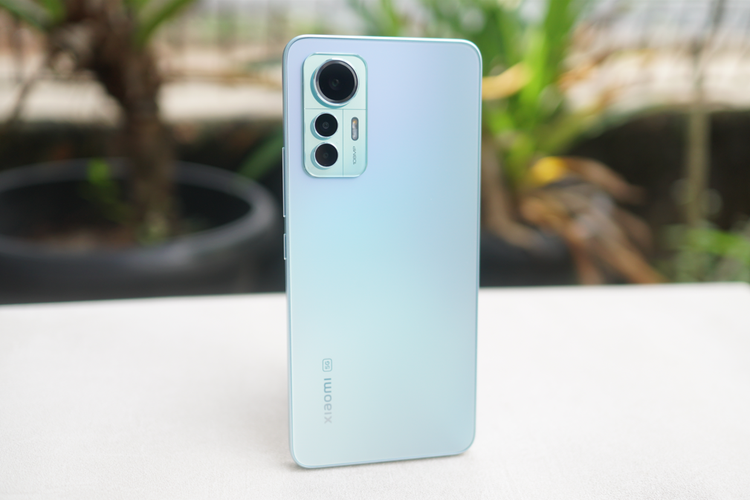 Bodi belakang Xiaomi 12 Lite 5G