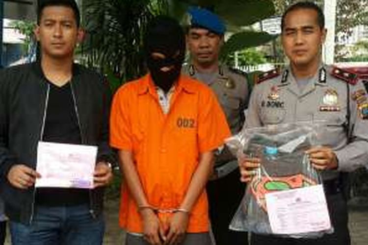 M Fachrizal alias Ferri (39) diringkus aparat Polsekta Medan Baru karena berusaha membakar kantor Bank Sumut.