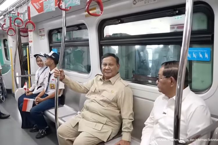 Jelang Diresmikan, Prabowo Jajal LRT Rute Kelapa Gading-Manggarai