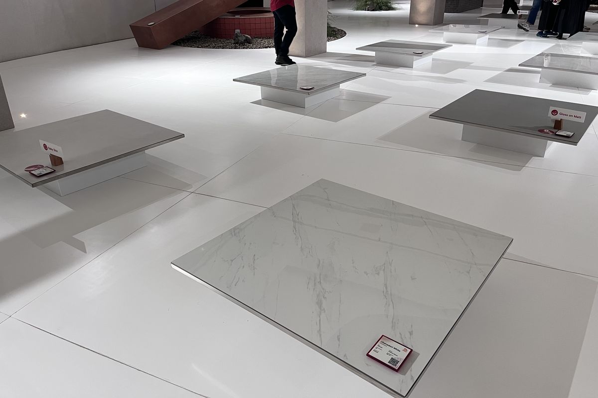 ROMAN Luncurkan 11 Koleksi Granit Premium Xtra 100x100 cm dengan Tema Living Legacy