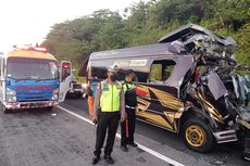 Detik-detik Elf Tabrak Truk Fuso di Tol Bawen-Ungaran hingga Terseret 2 Kilometer, 5 Orang Tewas