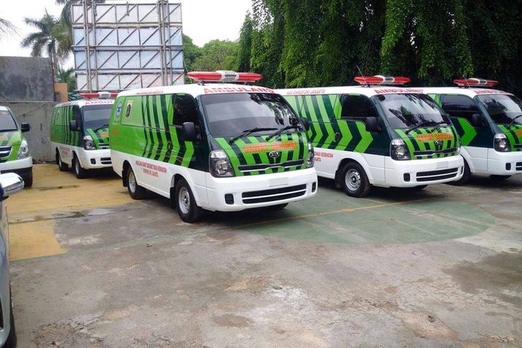 Illustrasi ambulans gratis