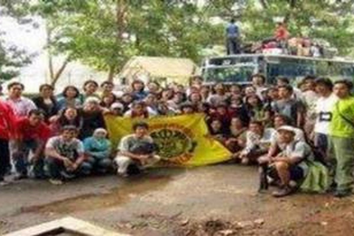 Mahasiswa Pecinta Alam Universitas Indonesia (Mapala UI) menjalani program "Perjalanan Panjang Telusur Masurai" ke kawasan Jambi untuk melakukan penjelajahan Gunung Masurai.