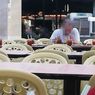 Bapak yang Selalu Makan Sendirian di Restoran Ditawari Makan Bareng Netizen dan Ditraktir