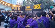Ultimatum Mahasiswa: Demo Lebih Besar Ancam Digelar Senin