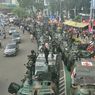 Antusias Warga Sambut HUT ke-77 TNI: Ajak Prajurit Berfoto, hingga Naik Kendaraan Tempur