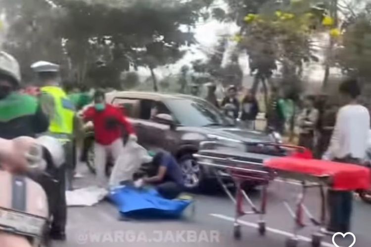 Motorcyclist Killed in Hit-and-Run Minibus Crash on Jalan Daan Mogot, West Jakarta