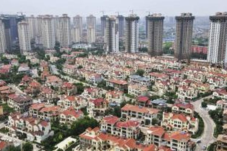 Harga perumahan di Tiongkok jatuh 0,4 persen pada Februari, dibandingkan Januari 2015.