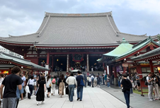 Dari Serabi hingga Omikuji, Wisatawan Indonesia Kini Bisa Bayar Pakai QRIS di Jepang