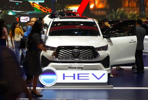 Mobil Hybrid Terlaris di Indonesia Februari 2026: Merek Jepang Dominan