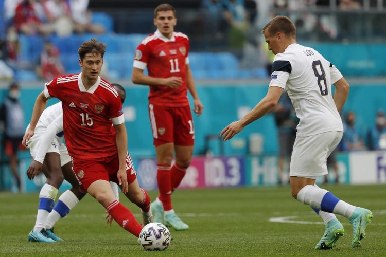 Laga Finlandia vs Rusia pada lanjutan penyisihan Grup B Euro 2020 di Stadion St. Petersburg, Rusia, Rabu (16/6/2021). 