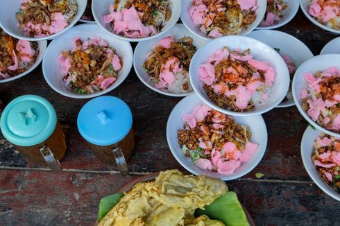 5 Tempat Makan Soto Sokaraja di Yogyakarta Buat Makan Siang