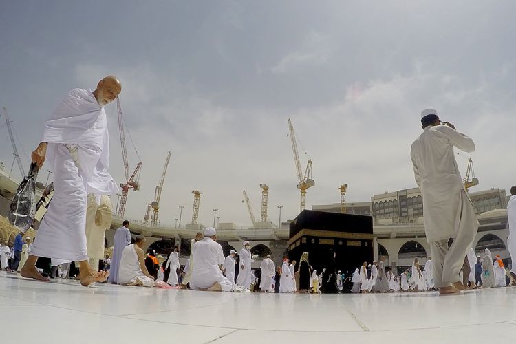 cerita 100 keajaiban di tanah suci Cerita Jemaah Batal Berangkat Umrah Terlanjur Gelar 