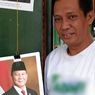 Pedagang Pasar Buku di Kota Malang Mulai Kebanjiran Pembeli Poster Foto Prabowo-Gibran