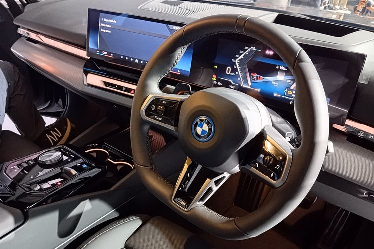 Peluncuran BMW i5 Touring di Indonesia, Rabu (18/9/2024).