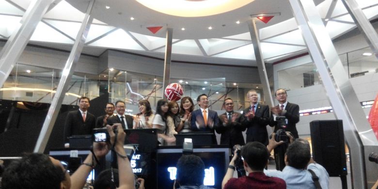 Produsen Air Minum Cleo Melantai Di Bursa