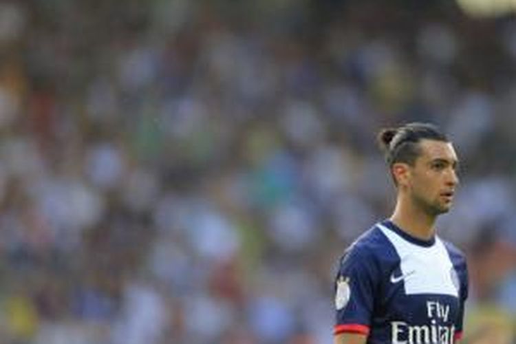 Gelandang serang Paris Saint-Germain, Javier Pastore.