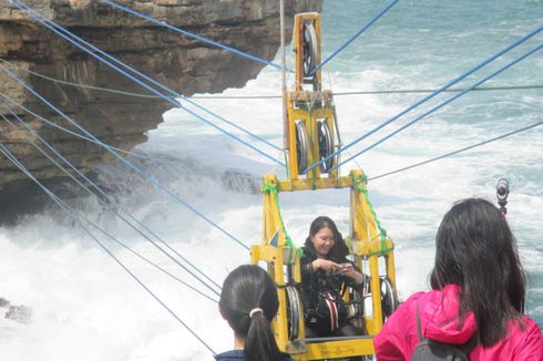 Cerita Sudaslan Menarik Gondola bagi Jeon Soo Min dan Lee Kwang-soo di Pantai Timang