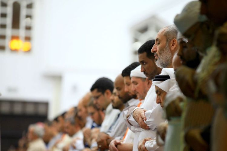 Ilustrasi sholat jamaah