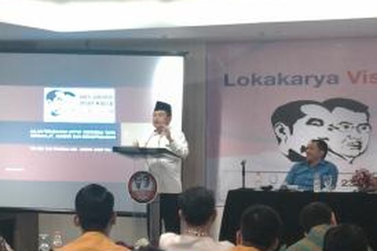 Bakal calon wakil presiden Jusuf Kalla saat memberi sambutan dalam acara Lokakarya Visi Misi Program Joko Widodo-Jusuf Kalla, di Hotel Oria, Jalan Wahid Hasyim 85, Jakarta Pusat, Jumat (23/5/2014)