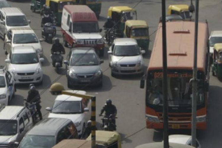 Bunyi klakson di jalan-jalan di India dianggap sudah melewati batas.