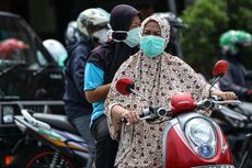 Selain Pakai Masker, Naik Motor Selama PSBB Juga Wajib Pakai Helm