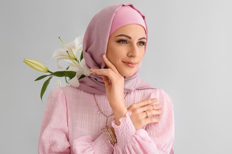 ilustrasi hijab, berikut warna hijab yang bikin muka cerah
