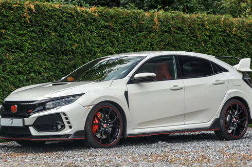 Lagi, Max Verstappen Lelang Civic Type R