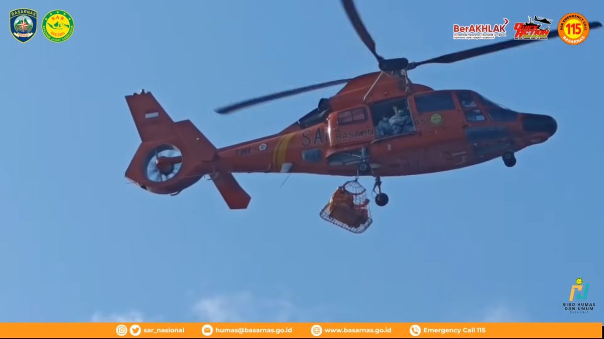 Basarnas Divers Recover Another Victim from KM Virgo Transport 8 Inside Sunken Ship