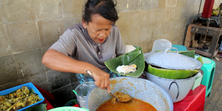 Nasi Liwet Bu Sri di Pasar Gede, Solo, Jawa Tengah. 