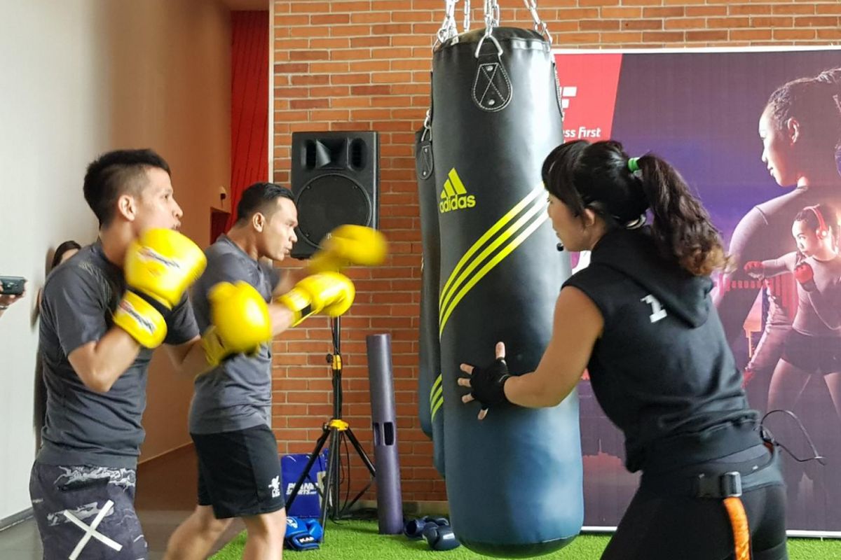 Kelas Boom di Fitness First Platinum, Lotte Shopping Avenue, Jakarta.