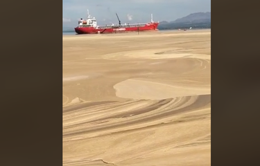 Viral laut bima seperti padang pasir