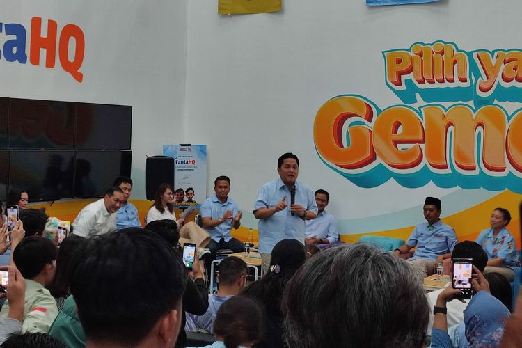 Menteri BUMN Erick Thohir dalam acara penyambutan Erick sebagai Chief di TKN Fanta, unsur Tim Kampanye Nasional (TKN) Prabowo-Gibran yang dianggap mewakili kaum muda, Kamis (1/2/2024).