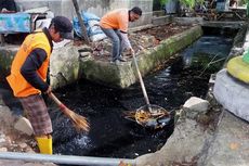 Antisipasi Banjir, Puluhan Saluran Air di Jakarta Utara Dibersihkan