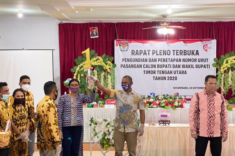 Foto calon bupati perempuan pertama di Kabupaten Timor Tengah Utara, NTT