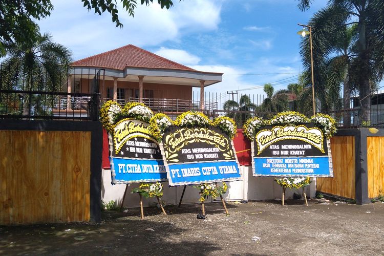 Tempat Kejadian Perkara (TKP) pembunuhan suami terhadap istri yang juga merupakan rumah Edi Punama Ong di Kelurahan Periuk Kota Tangerang, Senin (10/2/2020)