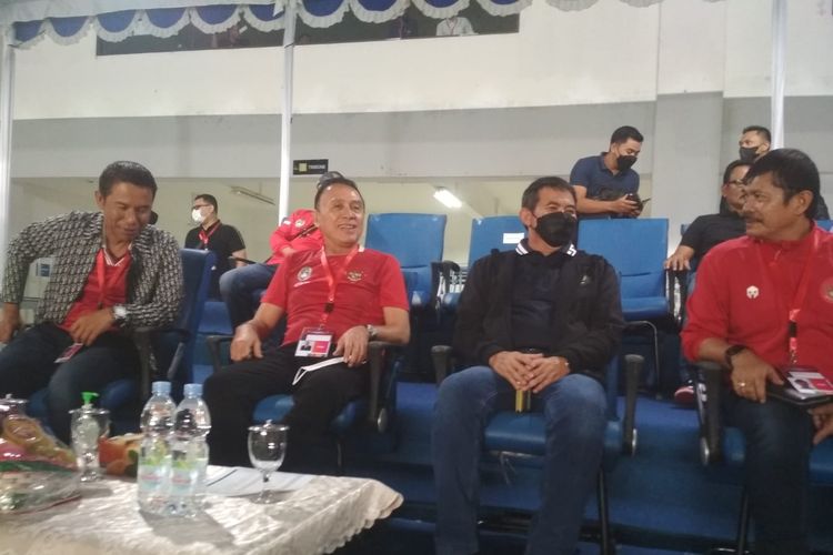 Ketua Umum PSSI Mochamad Iriawan saat menghadiri laga timnas Indonesia vs Filipina pada Piala AFF U16 di Stadion Maguwoharjo, Minggu (31/7/2022).