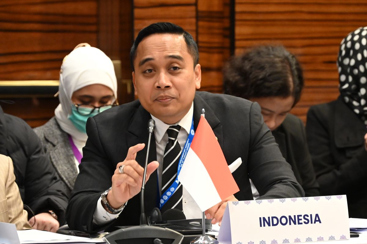 Wakil Ketua Badan Kerja Sama Antar-Parlemen (BKSAP) DPR RI Putu Supadma Rudana dalam forum Standing Committee on Social and Cultural Affairs dalam Sidang Pleno APA ke-14 di Baku, Azerbaijan, Jumat (24/2/2024). 