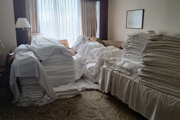 Grand Piano, Seprai, dan Handuk, Saksi Bisu Perjalanan Hotel Sultan