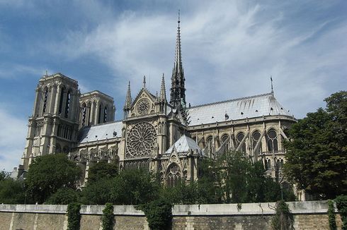 Notre Dame, Simbol Intelektualitas Perancis