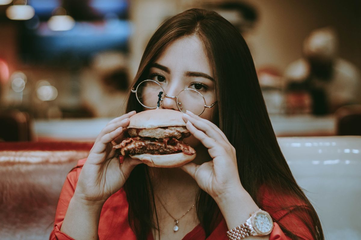 Ilmuwan yakin bahwa junk food bisa menurunkan kemampuan berpikir seseorang dalam hitungan hari saja.