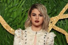 Diduga Alami Gangguan Emosional, Selena Gomez Jalani Perawatan Mental 