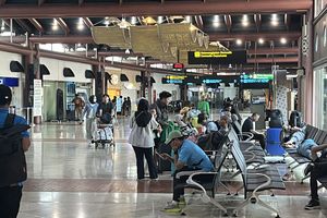 Bandara Soetta Ditutup hingga Tengah Malam, 1.039 Penerbangan Terdampak Erupsi Anak Krakatau