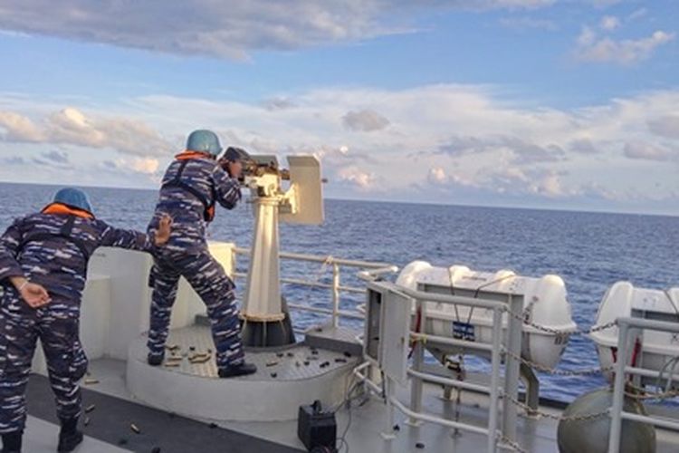 Gugus Tempur Laut (Guspurla) Koarmada III menggelar latihan penembakan meriam di Perairan Laut Banda, Maluku, Jumat (4/3/2022).