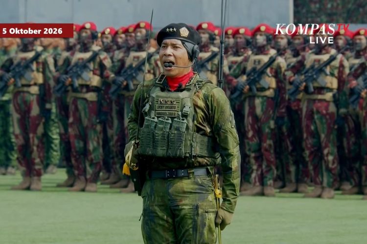 Pangkogabwilhan III Letjen Lucky Avianto Jadi Komandan Upacara HUT Ke-81 TNI