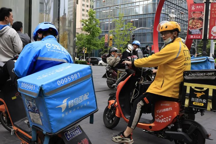 Seorang Kurir Makanan di China Meninggal Dunia Usai Bekerja 18 Jam