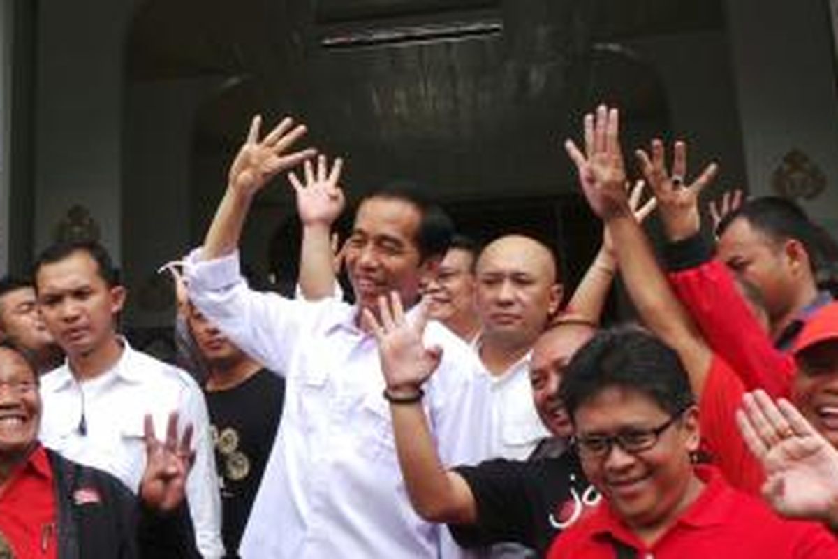 Calon Presiden dari PDI Perjuangan Joko Widodo saat berkampanye di Gedung Kebangkitan Nasional Jakarta Pusat, Minggu (16/3/2014).